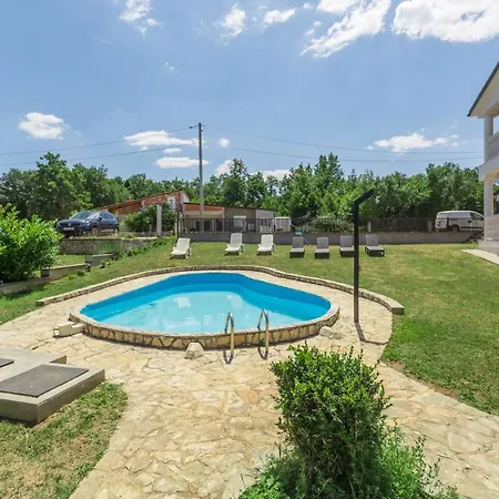 House With A Swimming Pool Radmani, - 16440 Сasa de vacaciones Poreč