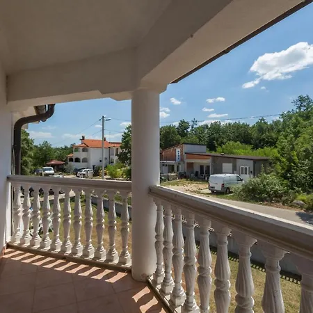 House With A Swimming Pool Radmani, - 16440 Сasa de vacaciones *