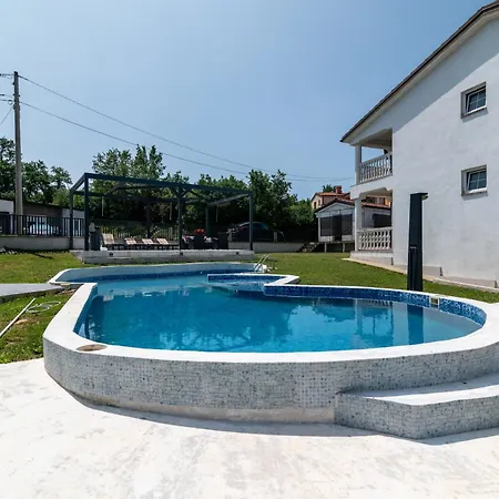 House With A Swimming Pool Radmani, - 16440 * Пореч